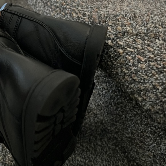 Boys black boots size 13. From the children’s place. Preloved! - Picture 5 of 6